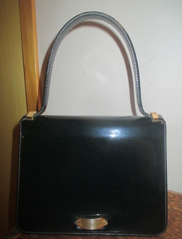 xxM1109M Charles Jourdan Paris Hand Bag x